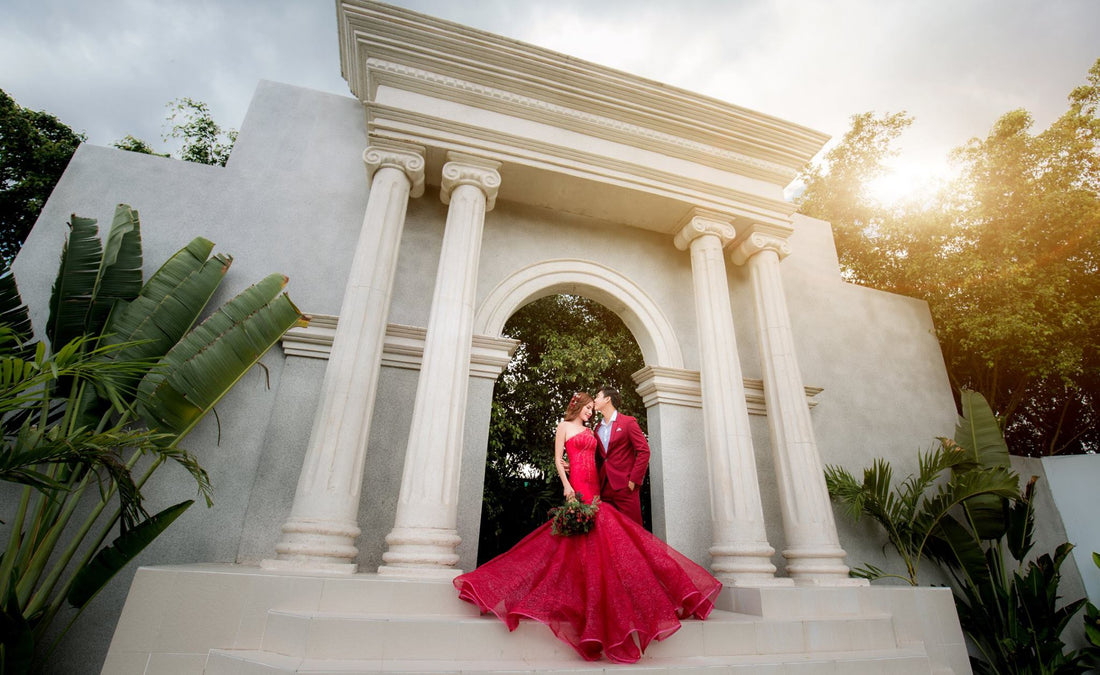 Breathtaking Red Wedding In The Forest ⋆ Unconventional Wedding