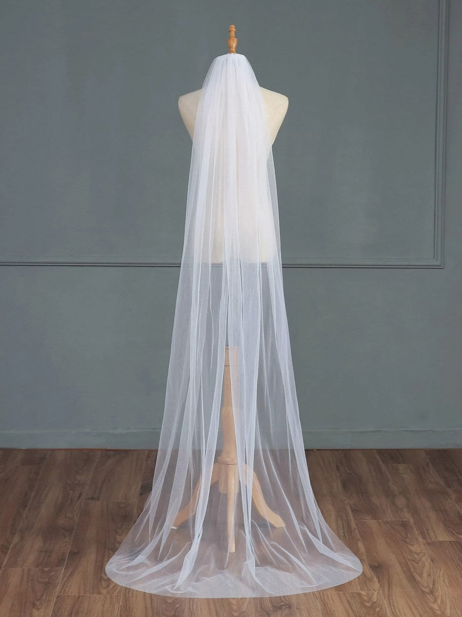 RAVEN | Floor Length Tulle White Veil