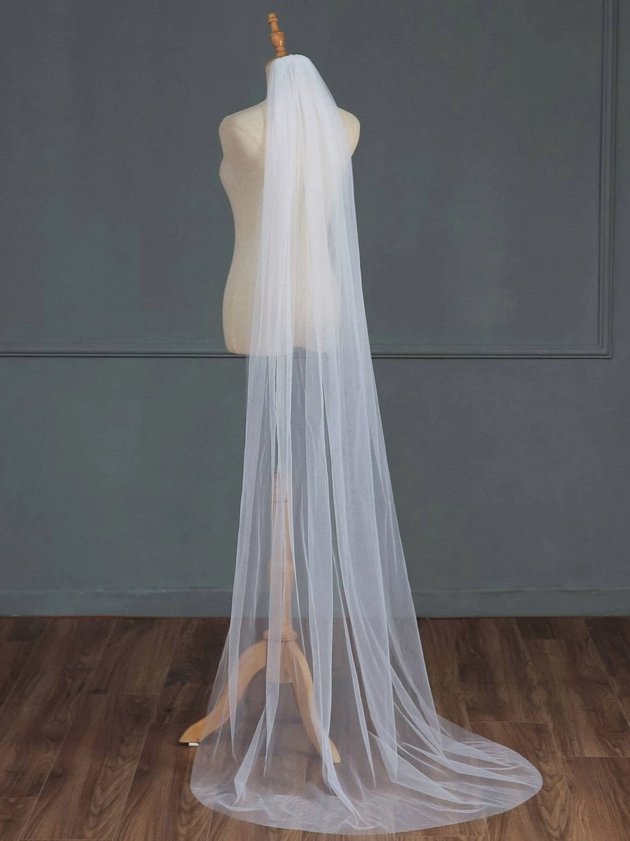 RAVEN | Floor Length Tulle White Veil